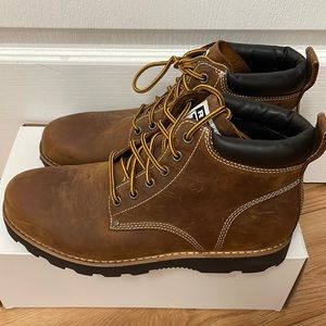 roots - tuff boots ***NEW